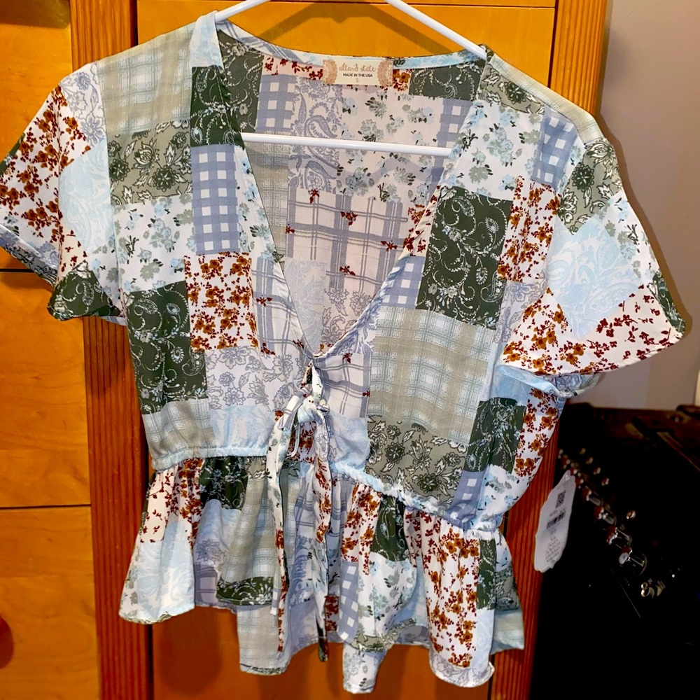 ALTAR'D STATE
PATCHWORK PEPLUM TOP